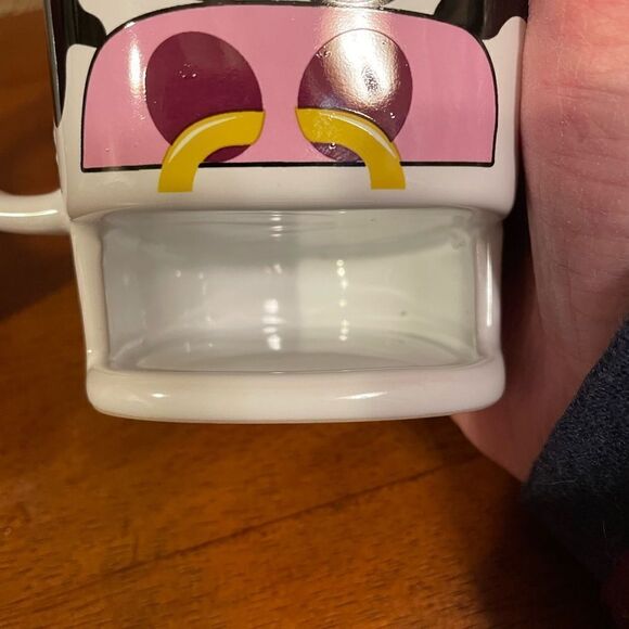 Brew Buddies Cow and Dog Coffee Hot Chocolate Ceramic Cups - Picture 6 of 14